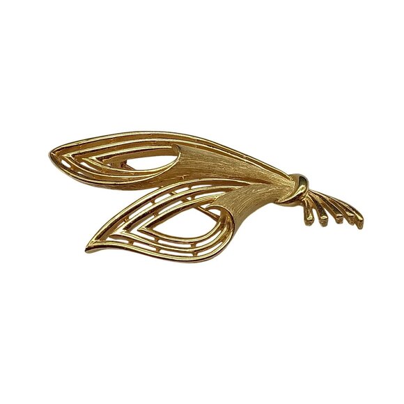 Vintage Crown Trifari Gold-Tone Brooch Pin Abstract Leaf Design - Picture 2 of 4